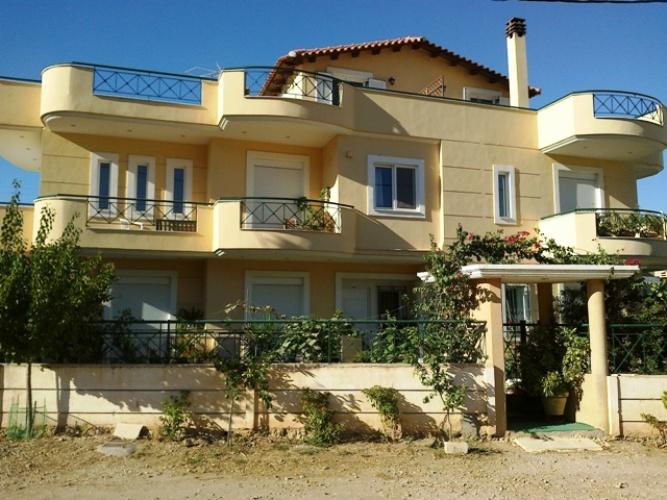 希腊东阿提卡波尔图拉夫蒂独栋别墅135平方米25万欧元